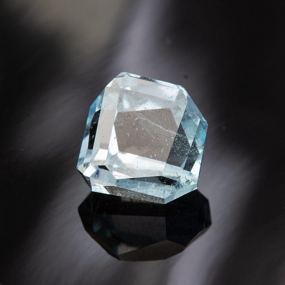 custom-cut-aquamarine-rock-candy